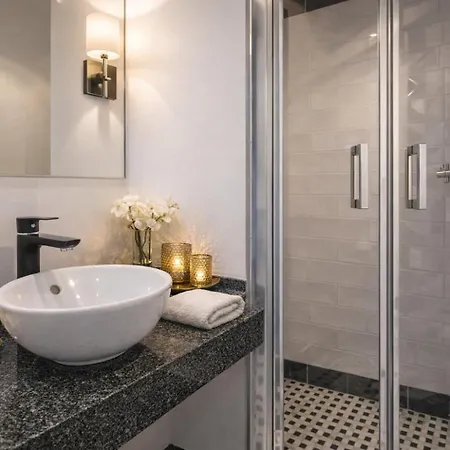 Bed & Breakfast Cocorico Old Town Adults Only 4*